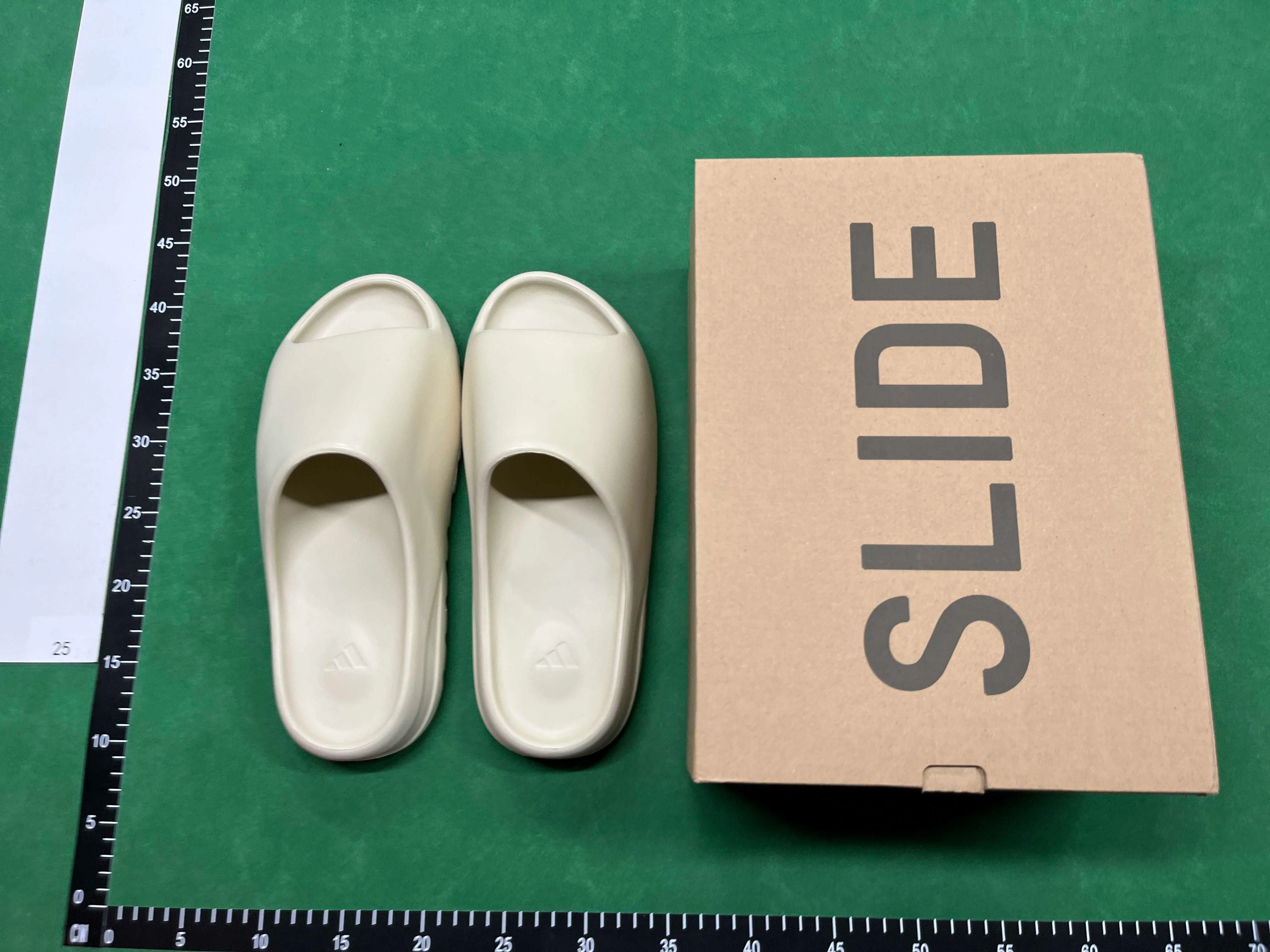 Adidas Yeezy Slide [LW]