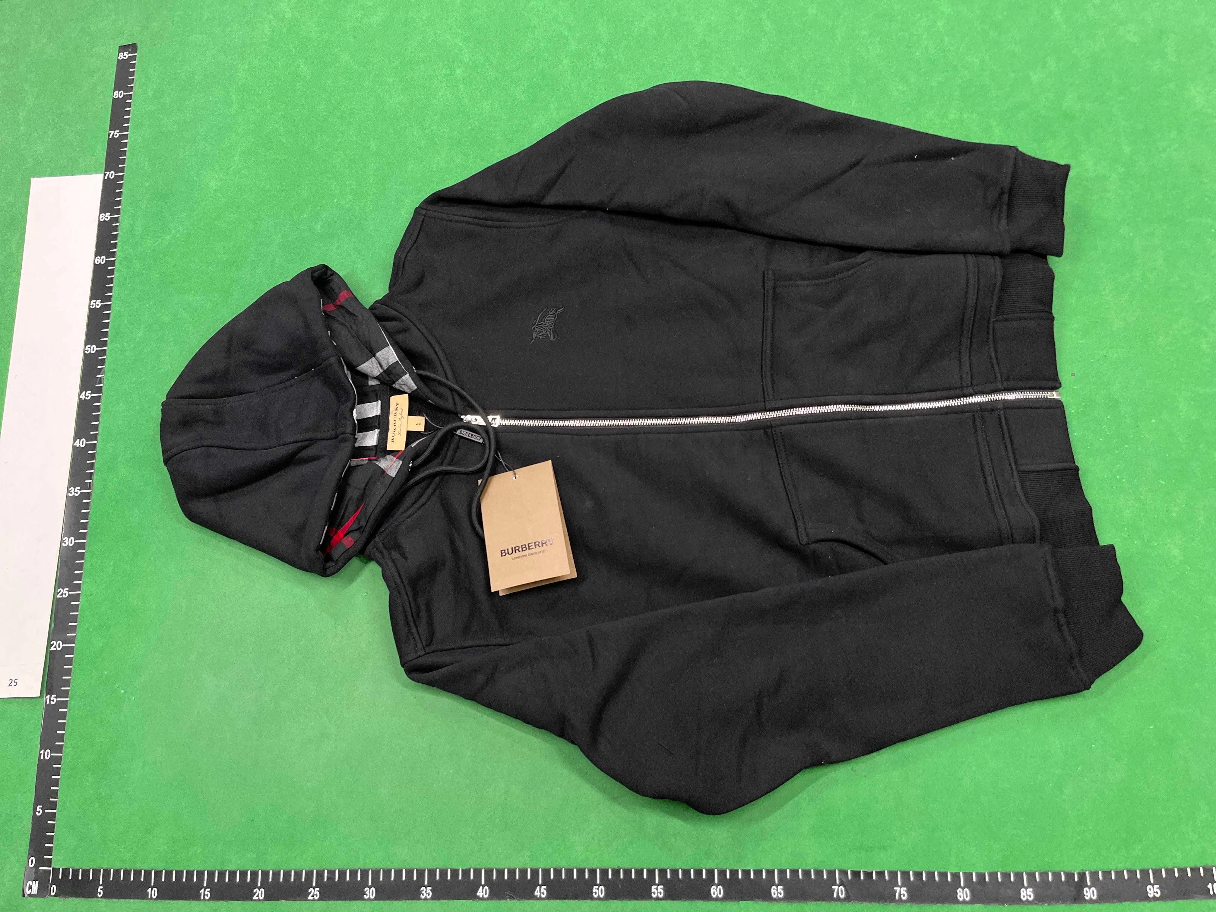 BURBERRY ZIP UP (2 COLOURWAYS)