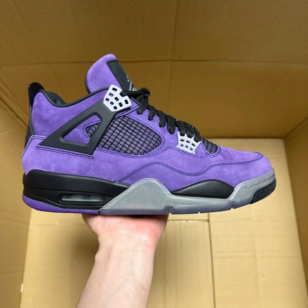 GX Jordan 4