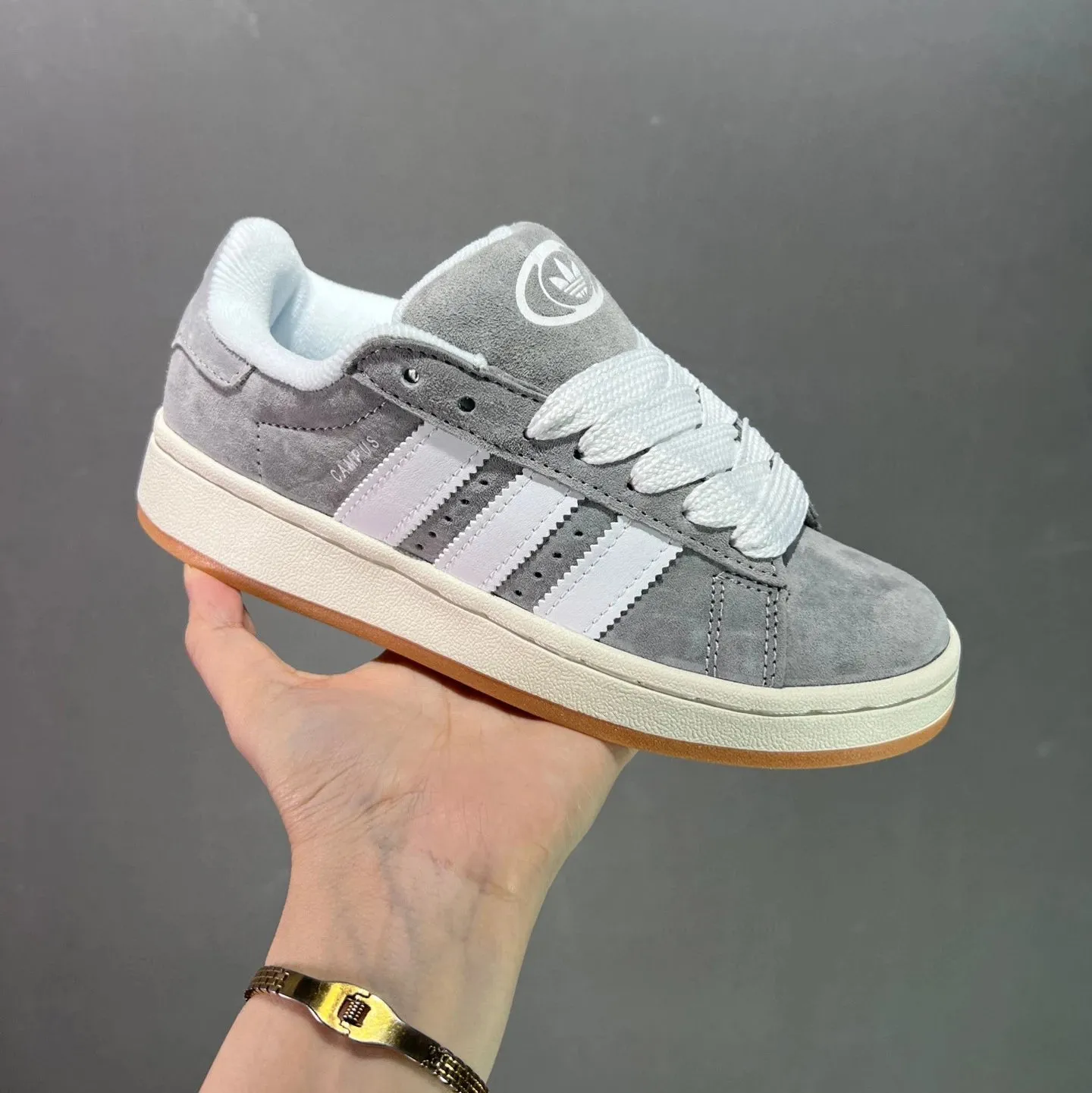 Adidas Campus 00s