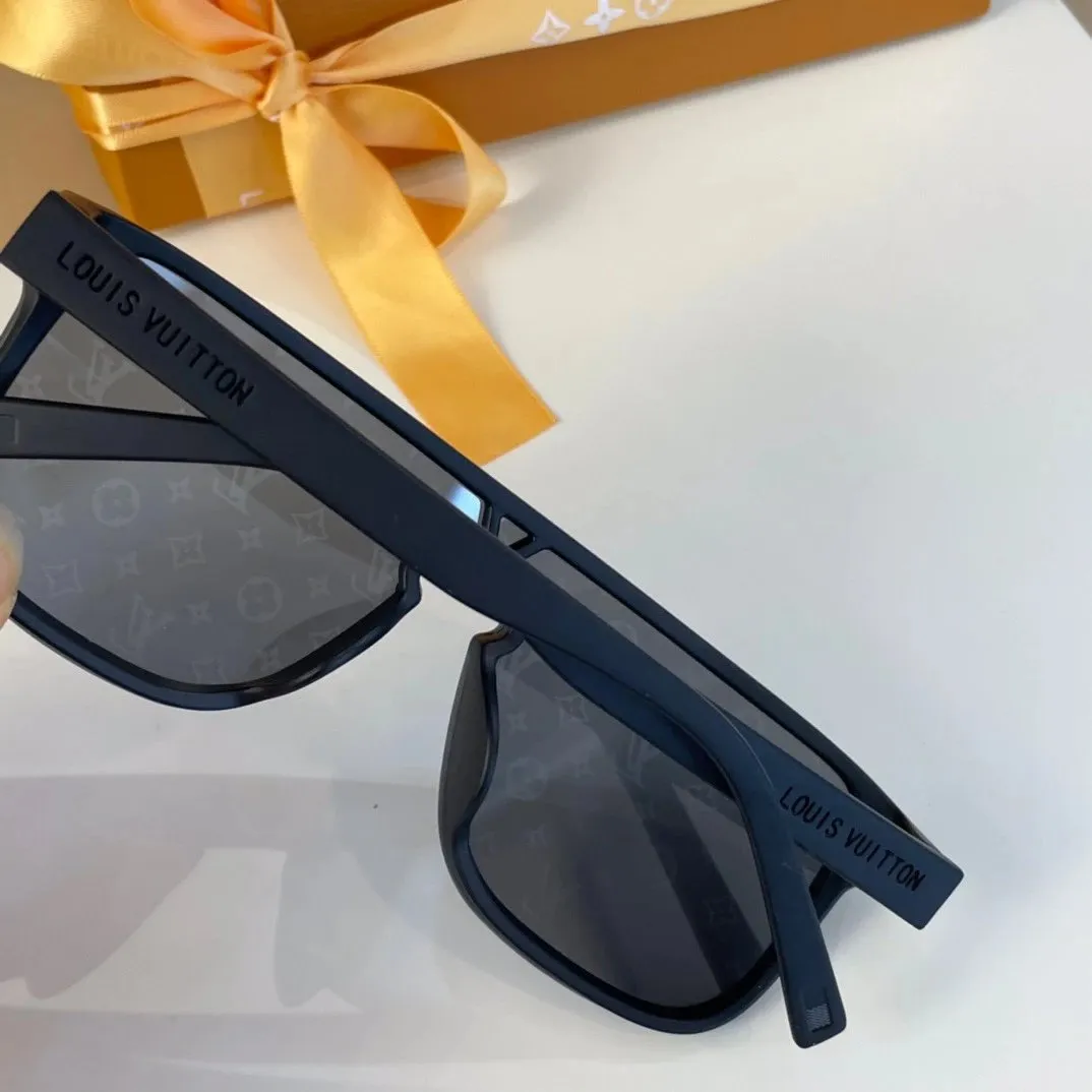 LV TOP QUALITY GLASSES W BOX